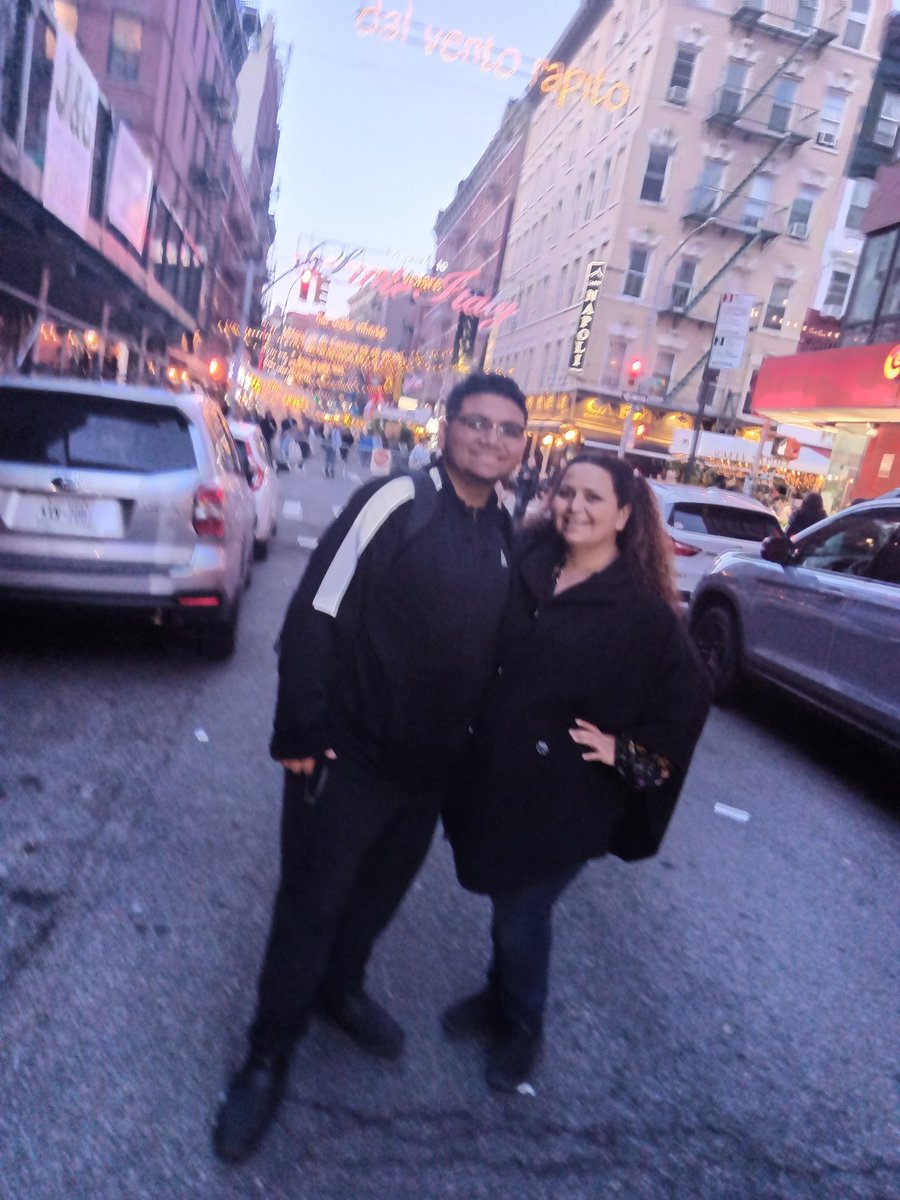 MariaJonCande's tweet photo. Enjoying dinner in Little Italy https://t.co/acxK9AROM1