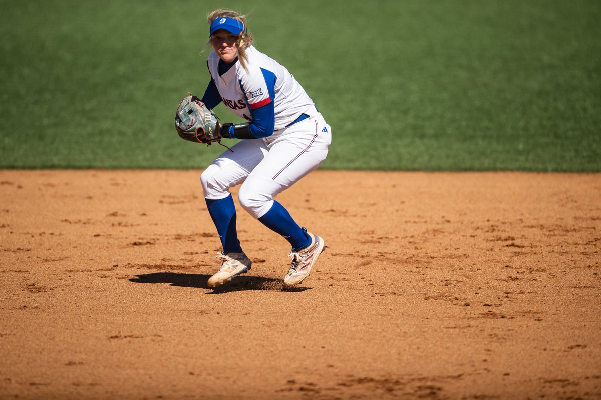 UPSET #3 🧹 Kansas gets their third upset win this weekend over No. 13 Baylor. The final score: 1-0! #NCAASoftball x 📸 @KUSoftball