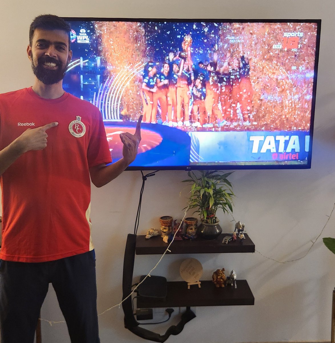 TheWocalist's tweet photo. I'm in tears of joy, as I type this. 
 #RCB did it. Finally can say, ee sala cup namdhu. Congratulations RCB! @RCBTweets
To my frnds, ex+prsnt colleagues  who used to ridicule fans like me fr nt winning, thank you! This moment couldn't have felt better without you all! https://t.co/83WaDe12M1