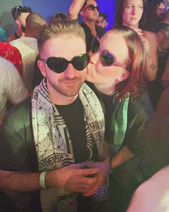 Good Vibes &amp; Great Friends 💕 See you next weekend at the Alice in Wonderland Rave 🕳️🐇🍄🕰️ get your tickets<a href="/tag/believemusichall"class="tags"><span>#believemusichall</span></a>
