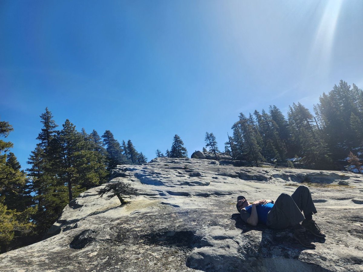 BScotty_39's tweet photo. Took advantage of the rare winter sun to bask ourselves on a fat slab of sandstone like marmots #pnw #winter #hiking #sun #rockformations #sandstone #mountstuart #snow #forest https://t.co/MrvFtob68V