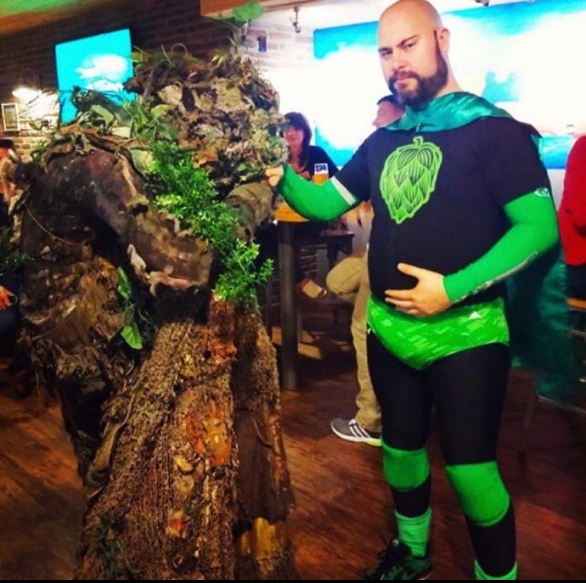 Happy St Patrick’s Day!! Hope everyone has a safe and fun weekend! 💚☘️🌳

#stpatricksday2024 #StPatricksDay #StPaddysDay #adocumentree #treeman #community #celebrations #sundayfunday #unity #Inclusivity #joyful