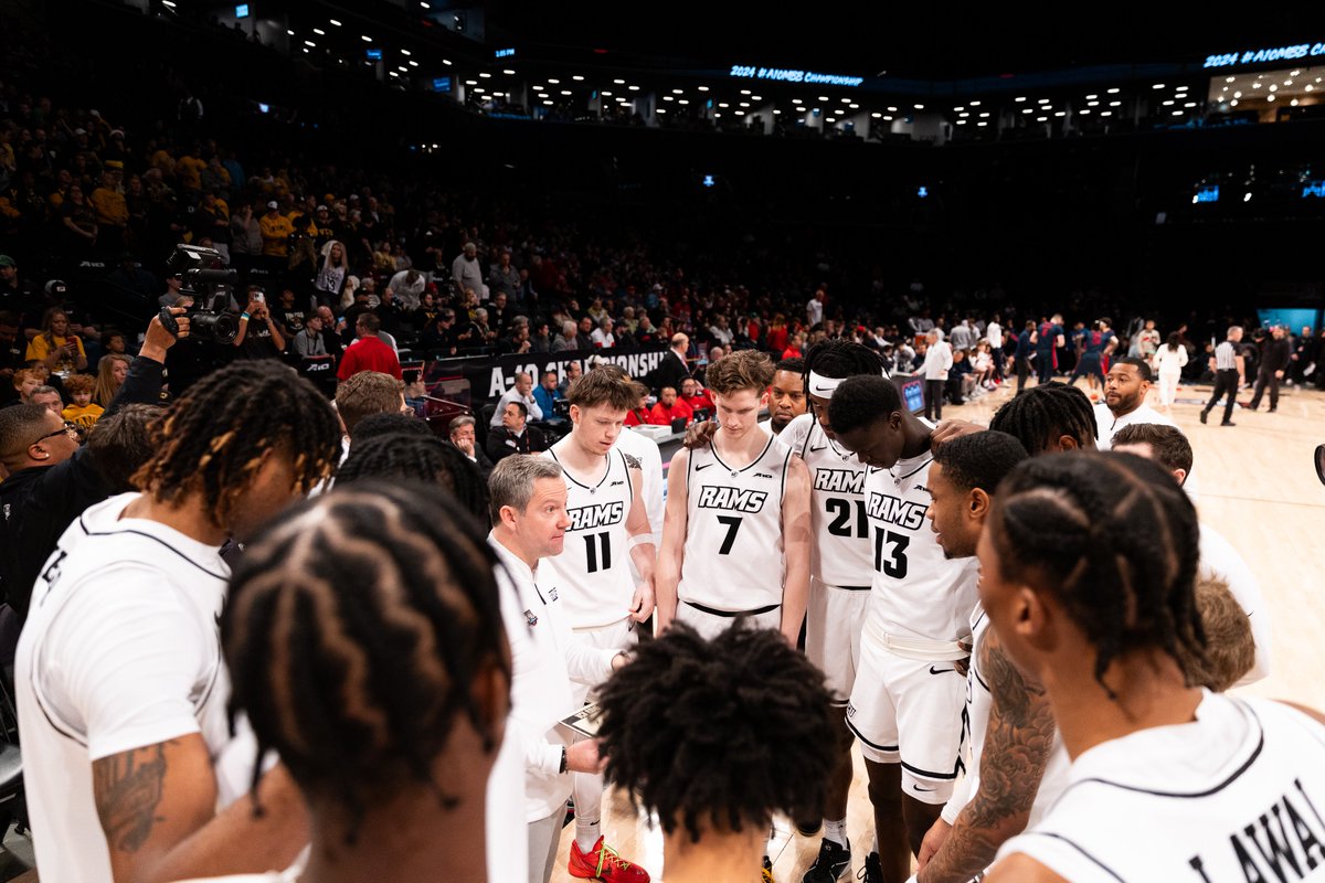 VCU_Hoops's tweet photo. battled until the end. proud of this group 🐏

#LetsGoVCU https://t.co/n43QgDnfxp