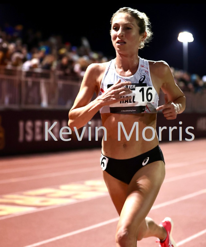 ICYMI - @SaraHall3 smashed the @usatf masters record for 10,000m at #TheTEN last night. Her mark of 31:32.52 was about a minute and a half faster than Jen Rhines's previous record of 33:05.03 set on 06-Dec-2015 in Sacramento.

Hall is running the #BostonMarathon

📷 Kevin Morris