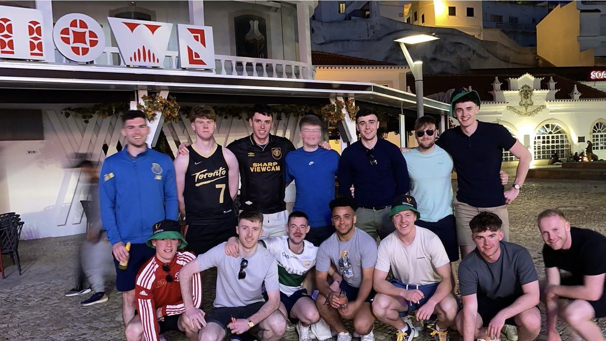 paudieguilfoyle's tweet photo. Absolutely #bluesontour https://t.co/yy8FnlfJ2q