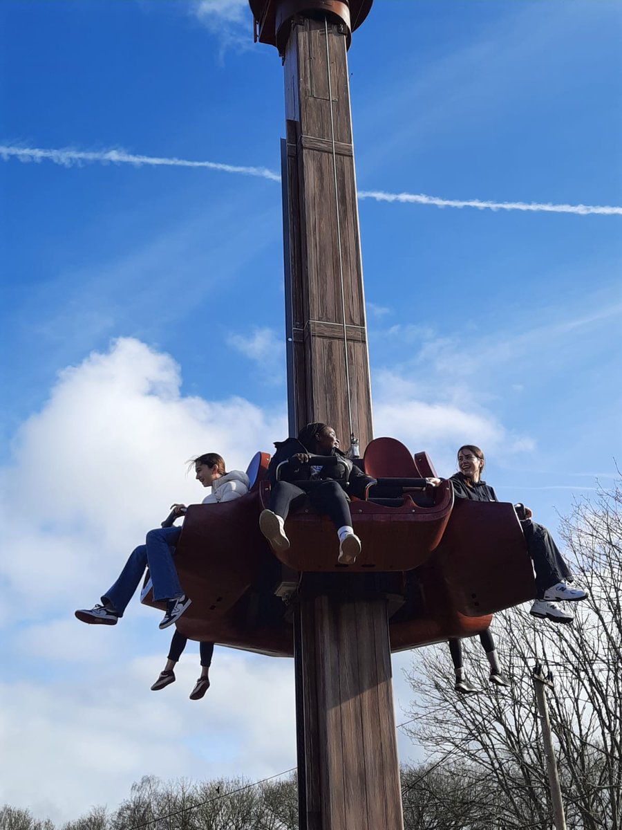 Yesterday we coloured Easter baskets with the prefects and competed in a whole house quiz night. Today we have had an exciting trip to Paultons Park where we enjoyed the rides and games. @gdst #iloveboarding #familyforever #skillsforthefuture