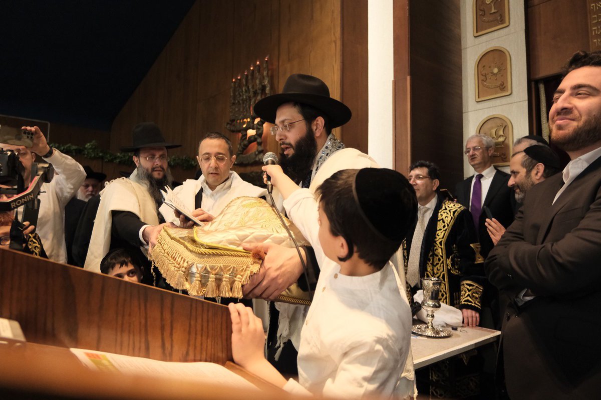 🎉Mazel Tov to Rabbi Yaniv and Rebbetzin Leora Meirov on the birth of a baby boy 🎉