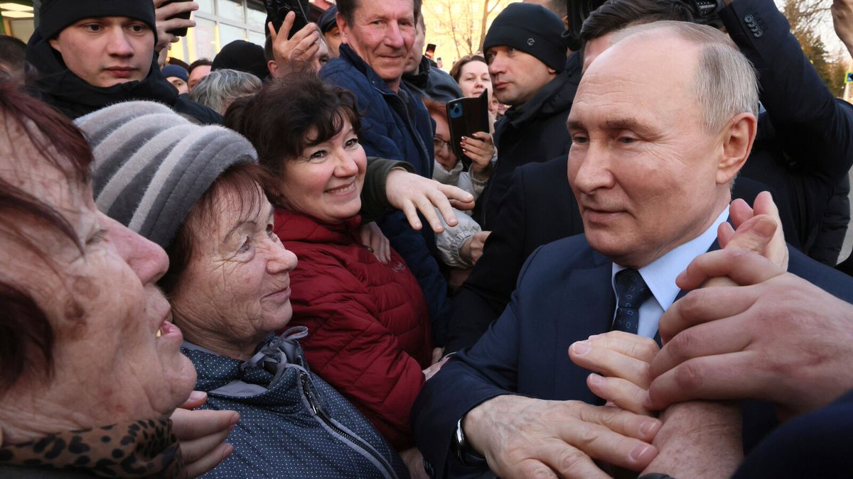 Alex_Oloyede2's tweet photo. 🇷🇺 Turnout of the new Republics of the Russian Federation:

◽Donetsk: 95.23% voted Putin

◽Lugansk: 94.12% voted Putin 

◽Kherson: 88.12% voted Putin

◽Zaporozhye: 92.95% voted Putin https://t.co/fFAZtwyc27