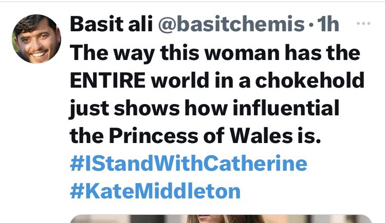 48notwrong's tweet photo. #KensingtonPalaceEXPOSED paying bots https://t.co/MO3d2khlPs