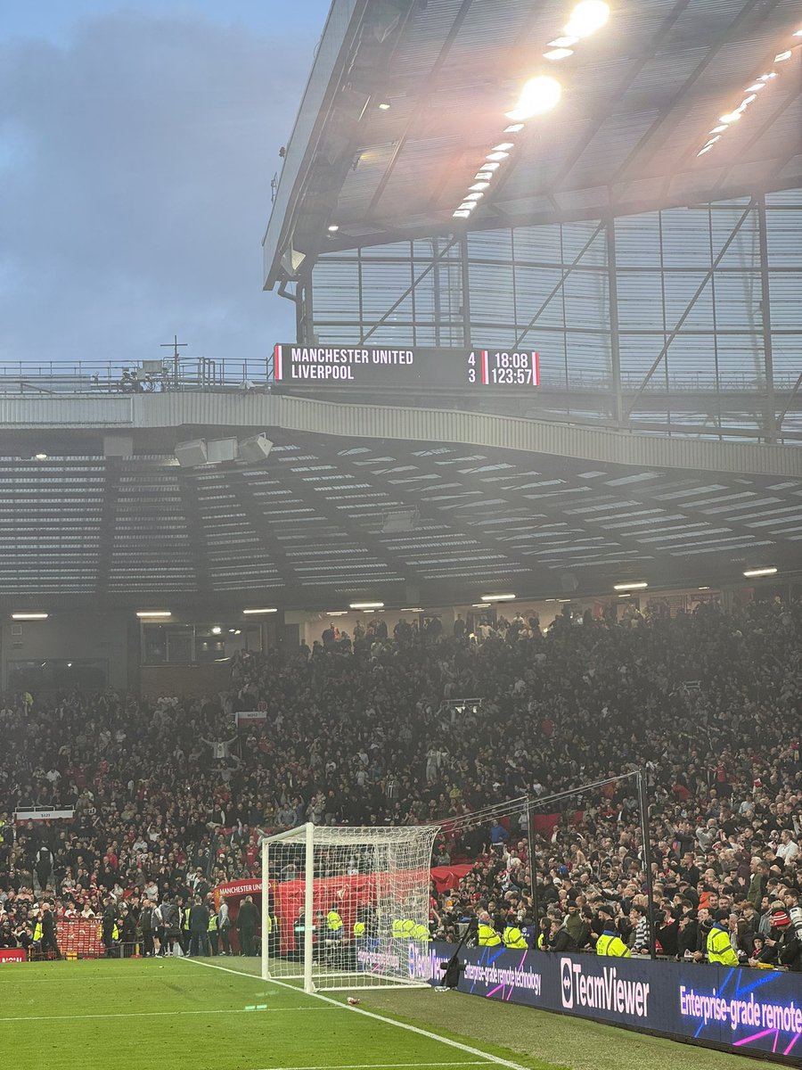 Hang it in the Louvre. #mufc