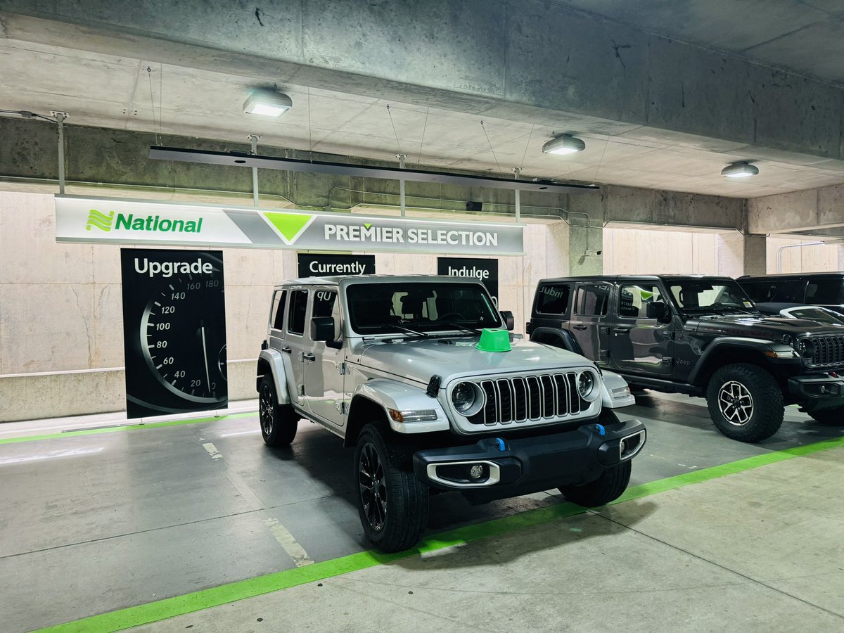 JohnsJeepGarage's tweet photo. Flying back to Texas today. Just returned our rental โcarโ. I should have upgraded. #jeepfun #rental
๐โ๐ผ https://t.co/Zg1U3qVdI8