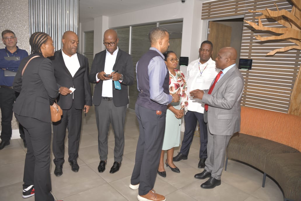 Minister of Health, Dr Joe Phaahla accompanied by Director General, Dr Sandile Buthelezi and NDoH senior managers met the representatives of the Minerals Council of South Africa to discuss the Ex-Mine Workers Compensation programme in Johannesburg.