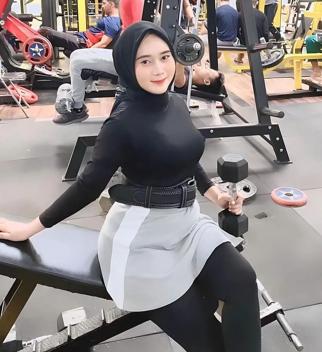 Hallo, Ada yang belum tidur?

#selebgram #seleb  #hijabnakal #jilbabnakal #cewekmulus #tiktokambonhitss #tiktokhot #fypchallenge #mantul #viral #tweeterhot #gadis #mahasiswa #anakkampus #mutualan #cewekviral #mamamuda #tantehot #tanteviral #gadismontok #pahamulus #tantekesepian