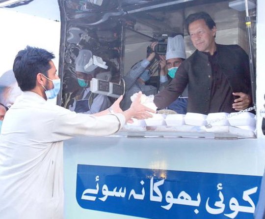 Adnan_Zaheer's tweet photo. غریبِ  شہر۔۔   تیرا  خیرخواہ  قید  میں ہے 💔

#ReleaseImranKhan https://t.co/Lmi0vIj2VU