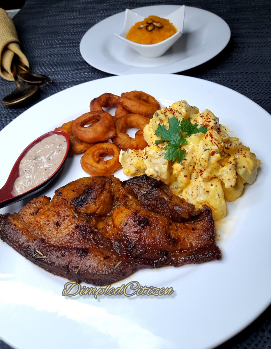 ngaapinde's tweet photo. On behalf of Ghetto youths , I present to you
Pan fried pork chop with peppercorn sauce
Onions rings with potato egg salad
Nhopi ganished with roasted pumpkin seeds
Your truly
Anti Sadza President
#DimpledCitizen https://t.co/GBY2jKAMOC