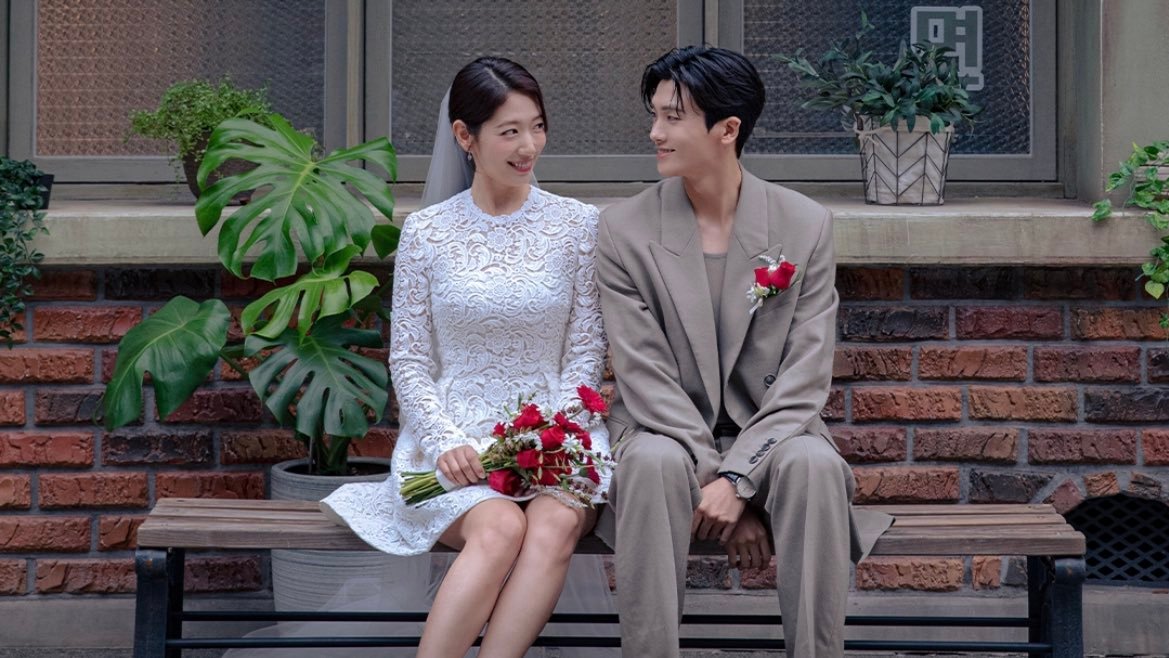 #DoctorSlump #ParkHyungSik #ParkShinHye #박형식 #박신혜 
it so so beautiful 😍