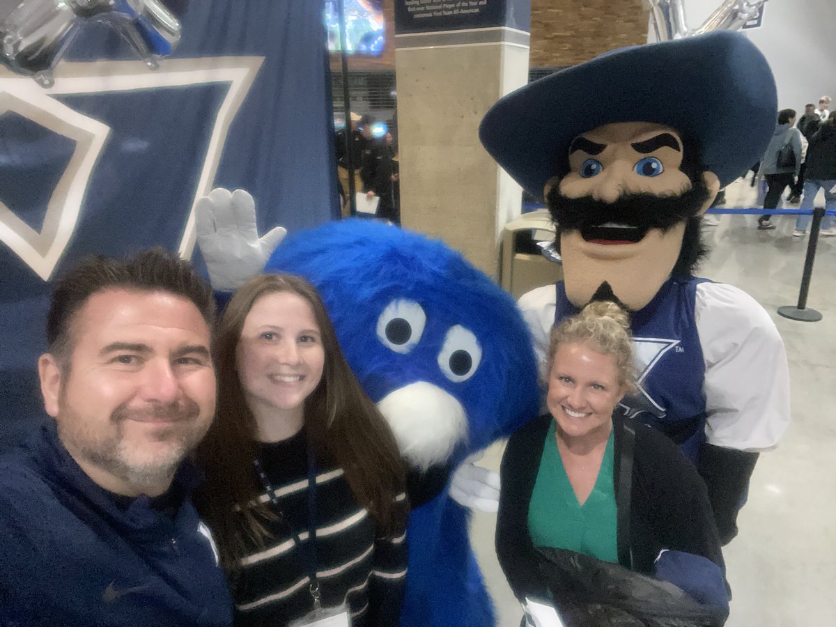 Boom!!!! Sweet girl headed to Xavier.