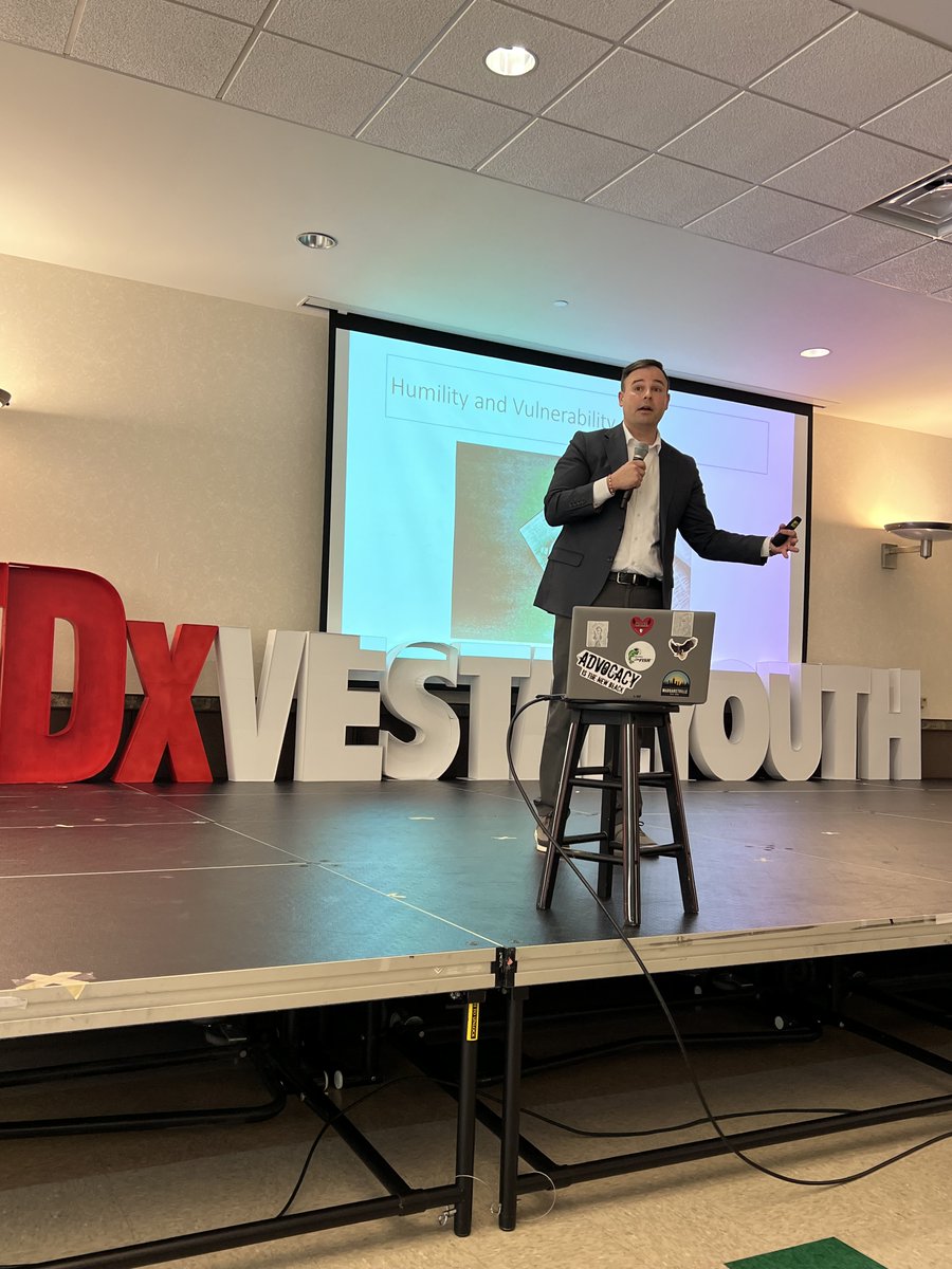 Thank you to @TEDTalks for the incredible opportunity this weekend at @binghamtonu! And to @andrewmarotta21 & @mosterhoudt for their inspiration. My talk was on 'The Counterintuitive Benefits of NOT Being the Expert.' @NYSchoolSupts @KASAEdLeader @NASANevada @PAPRINCIPALS