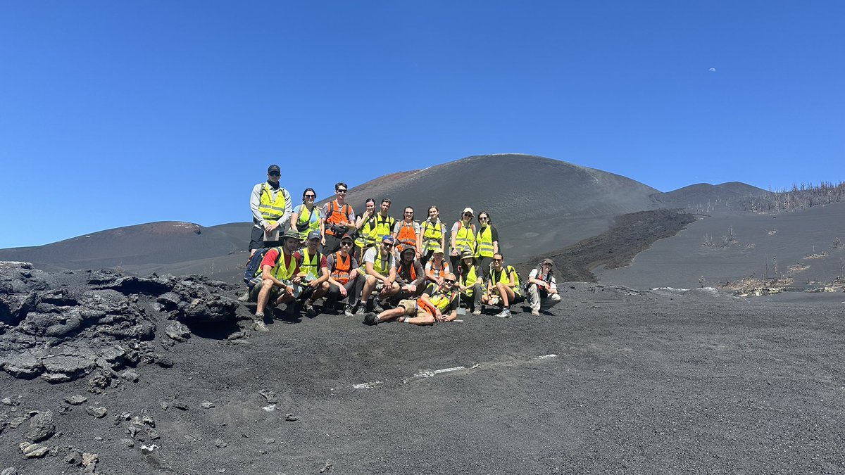 LMU Volcanology tweet media