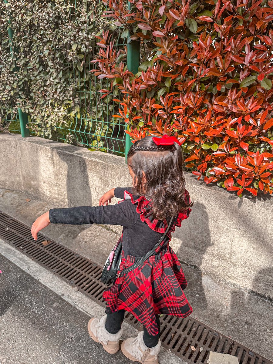 Siempre soñé con el día en que tuviera mi hija y poder hacerle peinados, eres más de lo que pude imaginar mi preciosa rafaella ❤️🥹