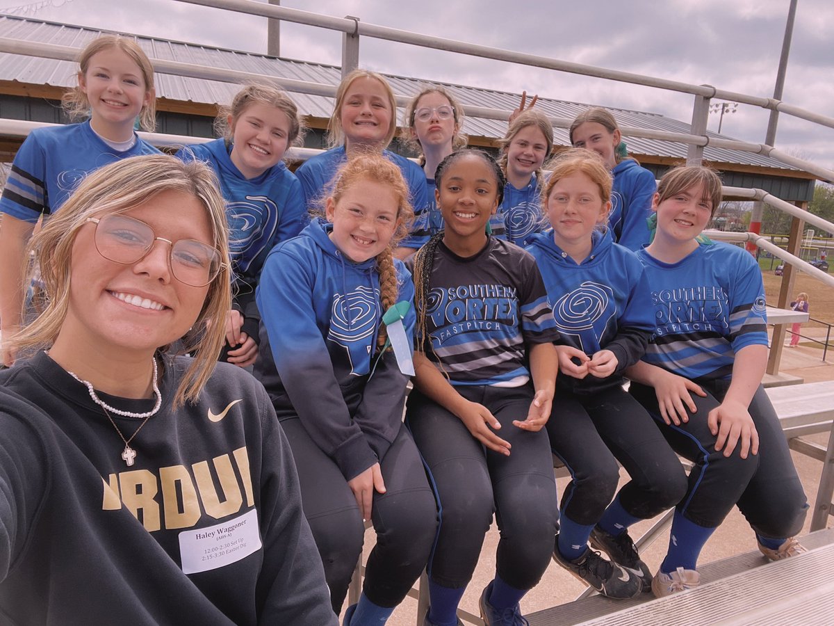 What an incredible squad! First tournament getting to help coach these girls! 💙