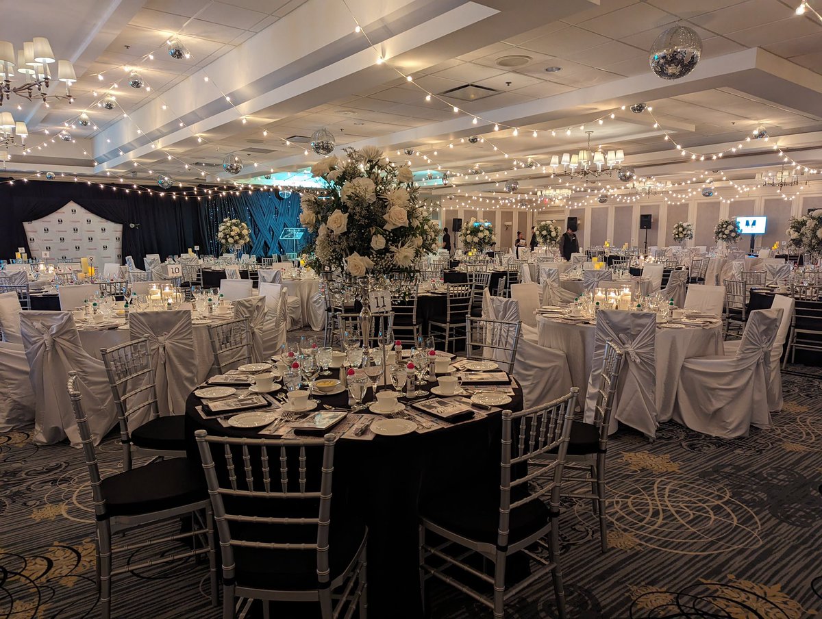 Another amazing night co-emceeing Black Tie Bingo in support of City Hospital Foundation with <a href="/JeffRogstadCTV/">Jeff Rogstad</a>. Congrats on a hugely successful night! And a big thank you to Klassique for the beautiful gown!