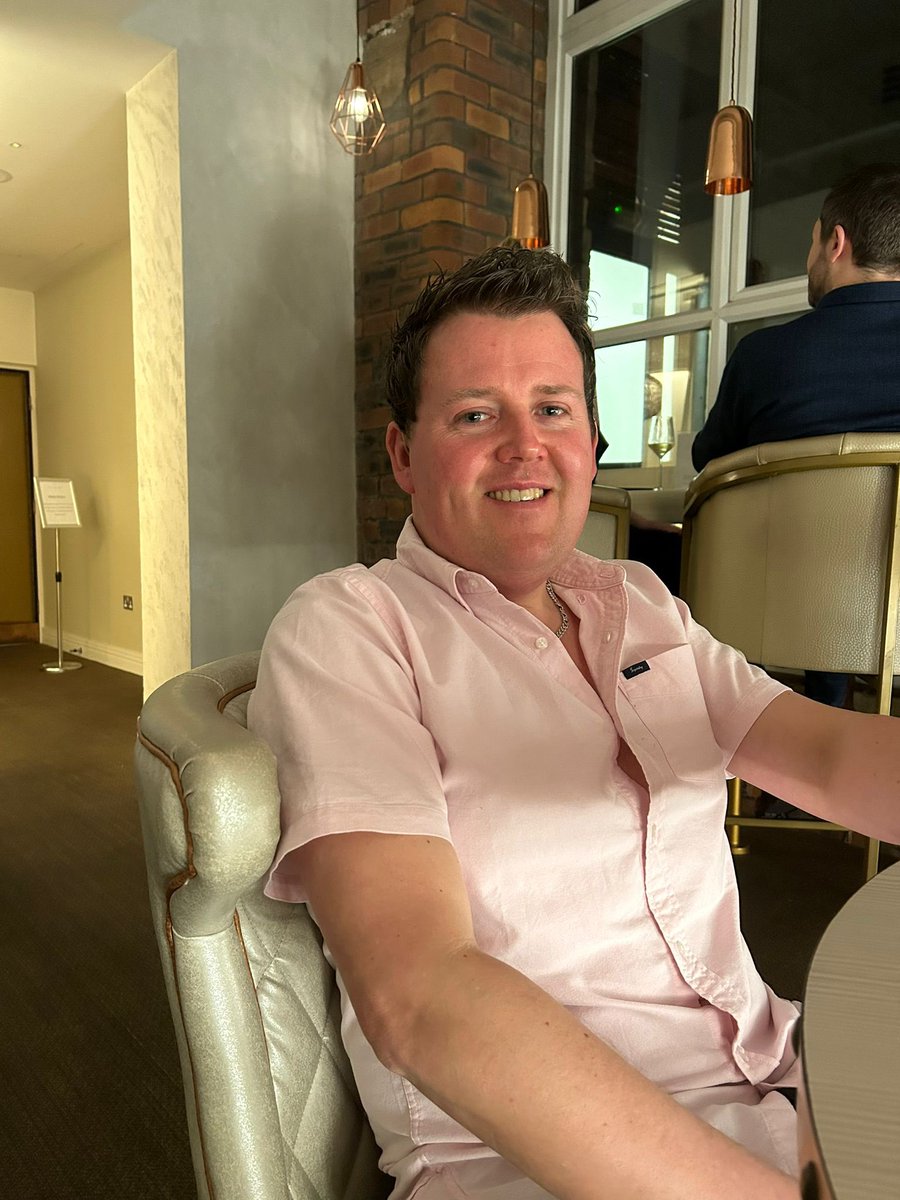 PaulHemNHS's tweet image. It’s been very hard at times - but after losing more than three stones, I’m feeling a lot better and healthier. Daily walking, healthy eating and gym twice a week. 

7 pounds to go to get to my target weight - #gettingthere 💪