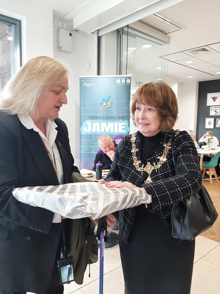 Fantastic to have the Mayor of Charnwood, Cllr Margaret Smidowicz, at the MMC today to see the Repair Café in progress. The organiser John Fitzgerald was pleased to be able to give the Mayor a pyrographed sign for her home.