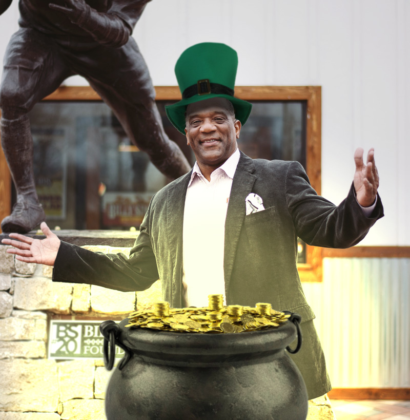 🍀 Irish everyone a happy #SaintPatricksDay! #billysims #stpaddysday #heisman #saintpatrick