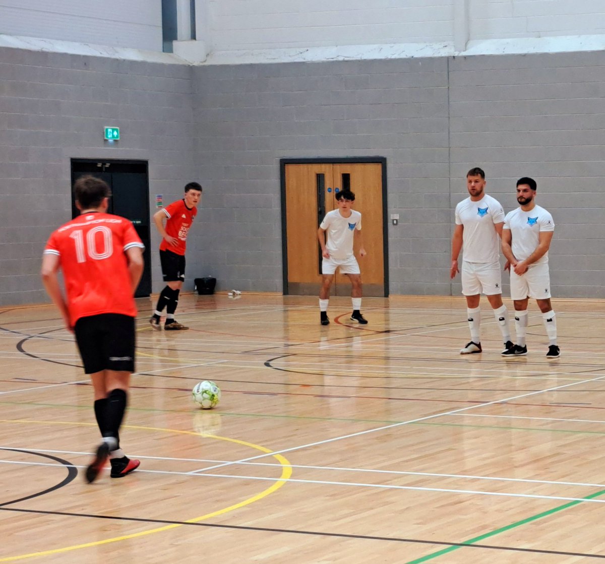 Another top game in the <a href="/NatFutsalLeague/">National Futsal League</a> as the 🦁 visited @leicesterfutsal 🦊A close game that we were delighted to win. Both teams bedding in some excellent new talent which is great for the sustainability of futsal in the East Midlands 💪🤝📈🦁