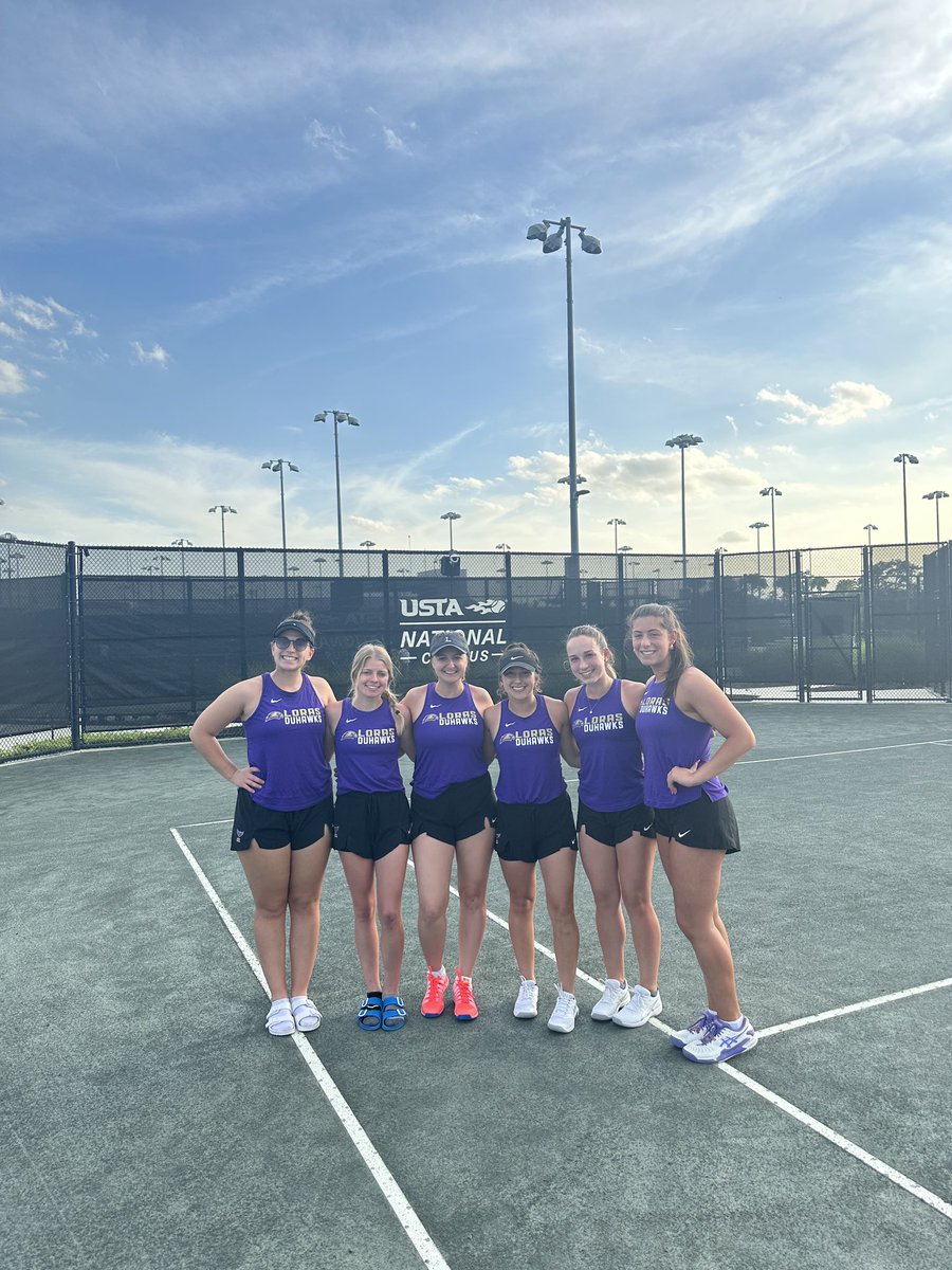 Loras Tennis tweet media