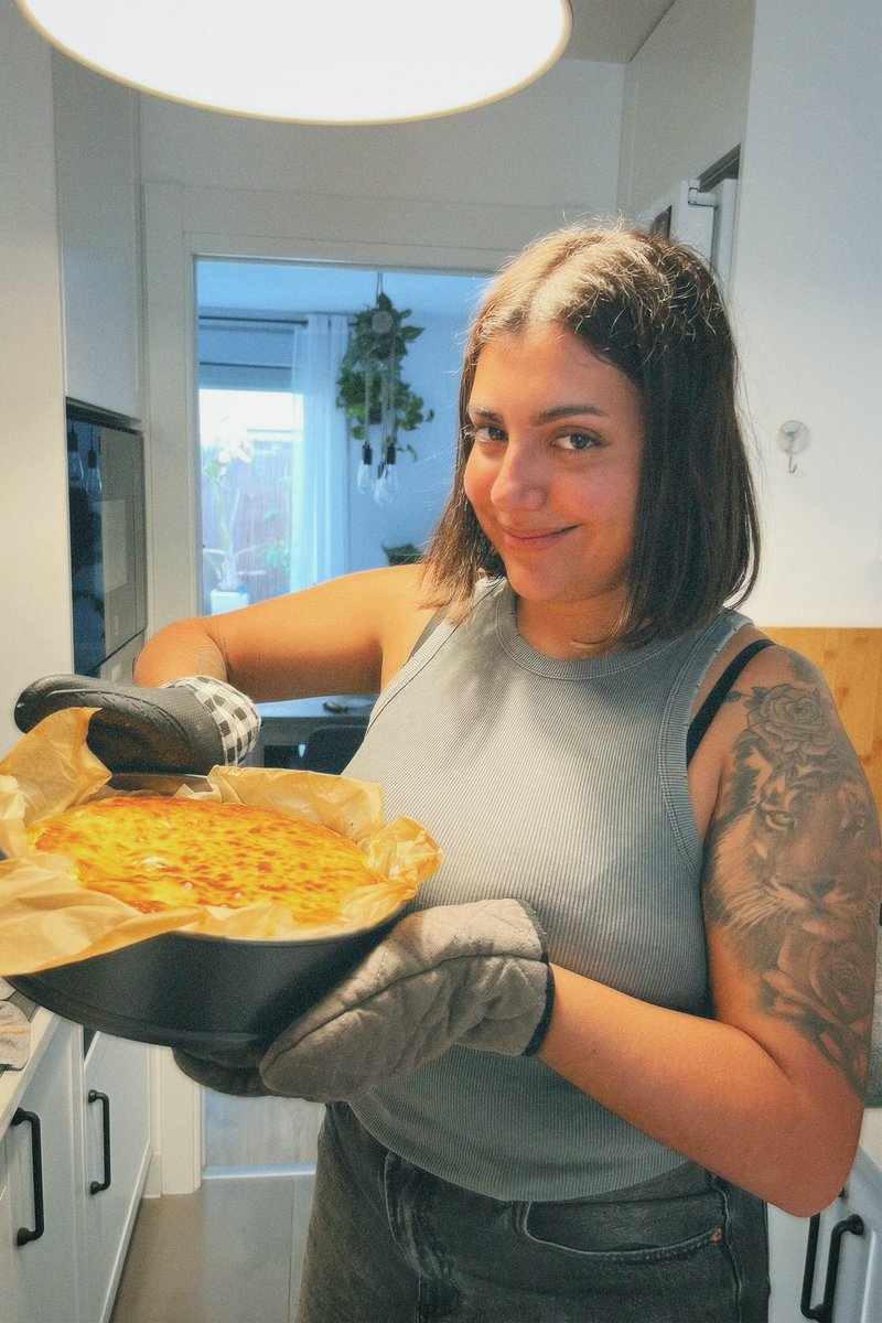 Os dejo por aquí mi nuevo vlog!! Si os gustan las tartas de queso, esta es demasiado… 🤤🤤🤤

youtu.be/1f8kmRQL5HU?si…