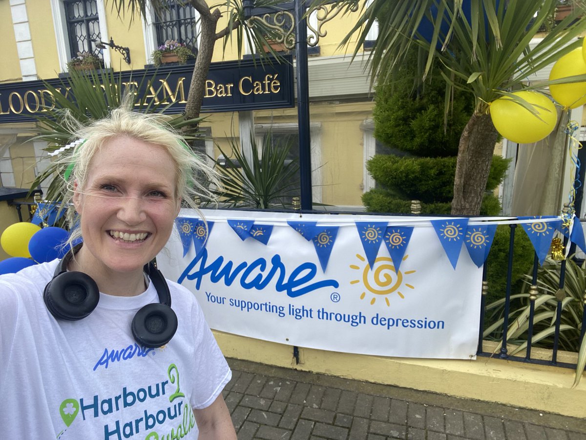 Lovely day for a run from Dun Laoghaire to Howth. 🌤️Thanks to @Aware for organising another great #harbour2harbour Happy St. Patrick’s Day Everyone! ☘️🇮🇪💚