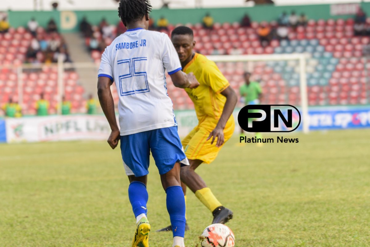 HussainiAbdul31's tweet image. 90 minutes in the tank,  kept it locked down at the back for that sweet clean sheet! 🔒. Our teamwork shined through, leading us to a 4-0 victory. 

Onto the next one! 

#AllahFirst #NPFL24