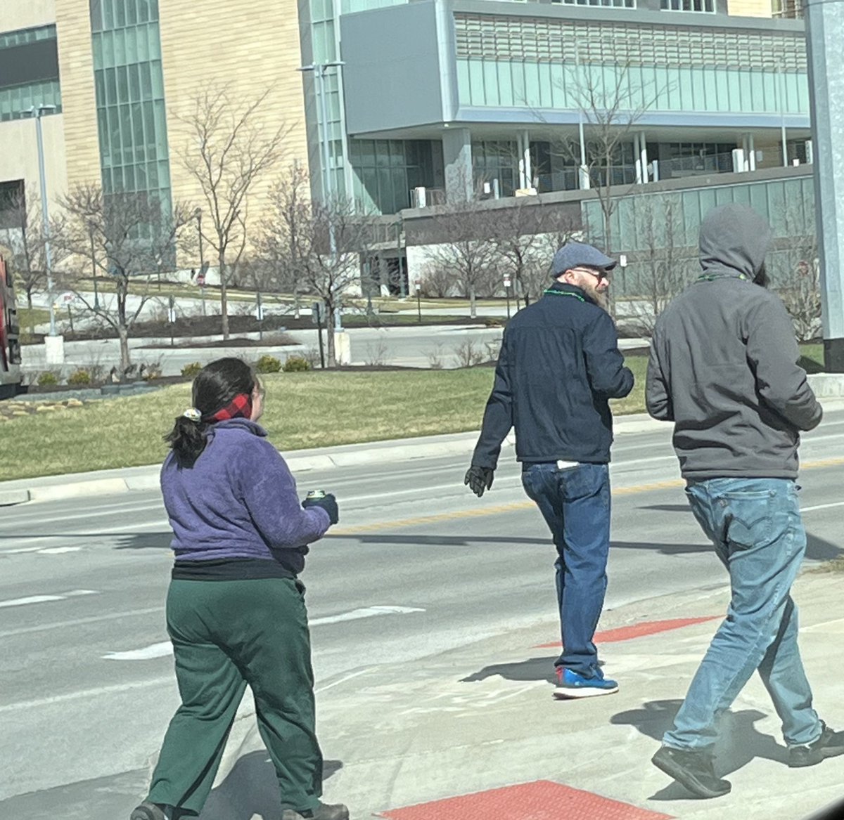 KarenCommunity's tweet photo. @OmahaPolice is it legal to open carry alcohol since it’s St Patrick’s Day? I missed the 4th lady blatantly carrying a @Budweiser bottle #StPaddysDay #Omaha https://t.co/VG94JVHIkX