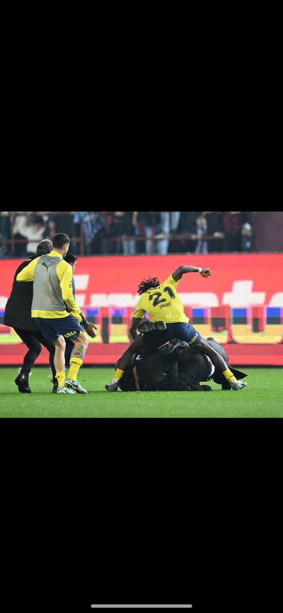 kerem082003's tweet photo. BAM GÜM OSAYİ! https://t.co/a0ZBd0gS3v