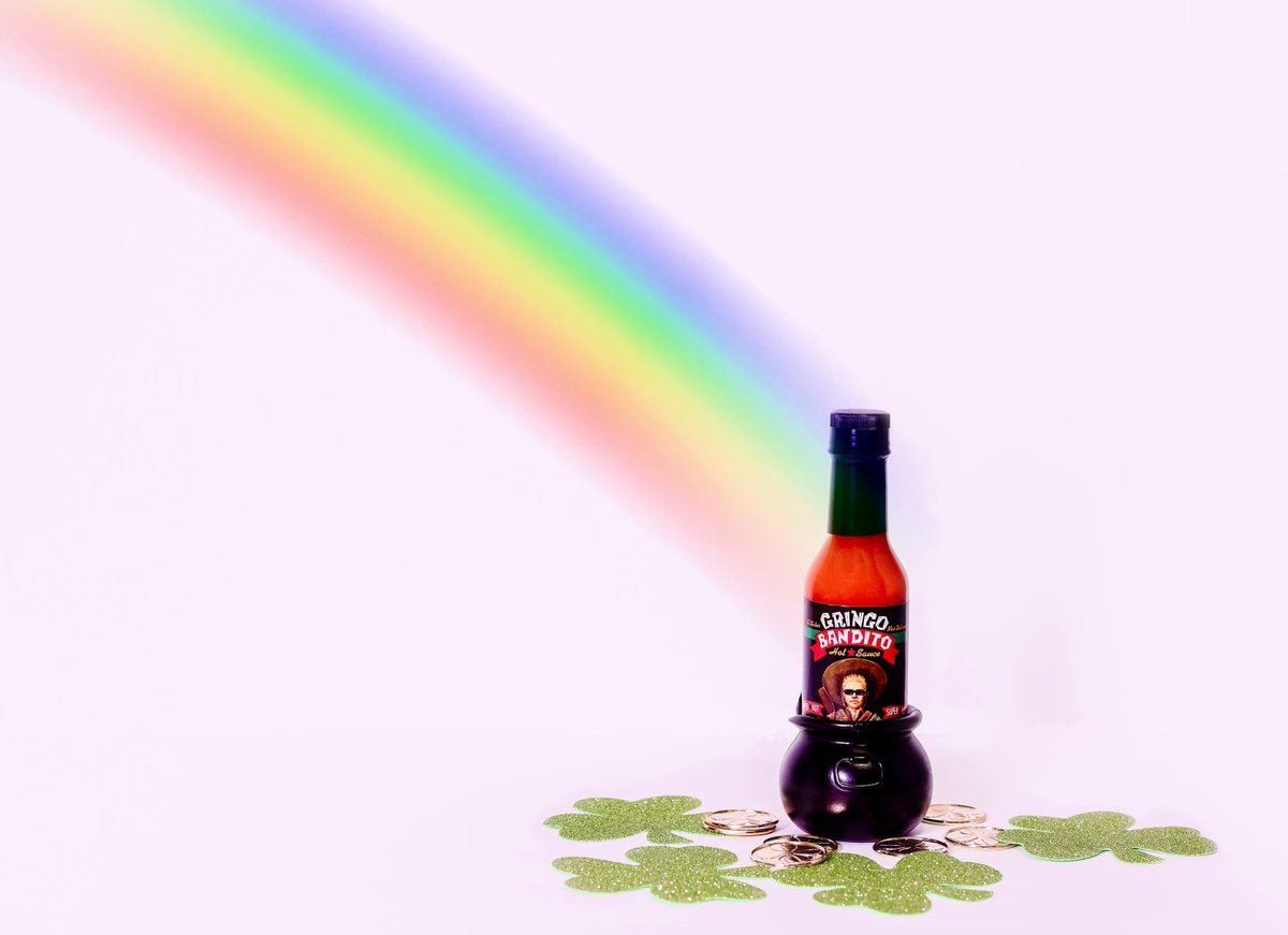 Hope you find a bottle at the end of the 🌈 

Happy #StPatricksDay ☘️