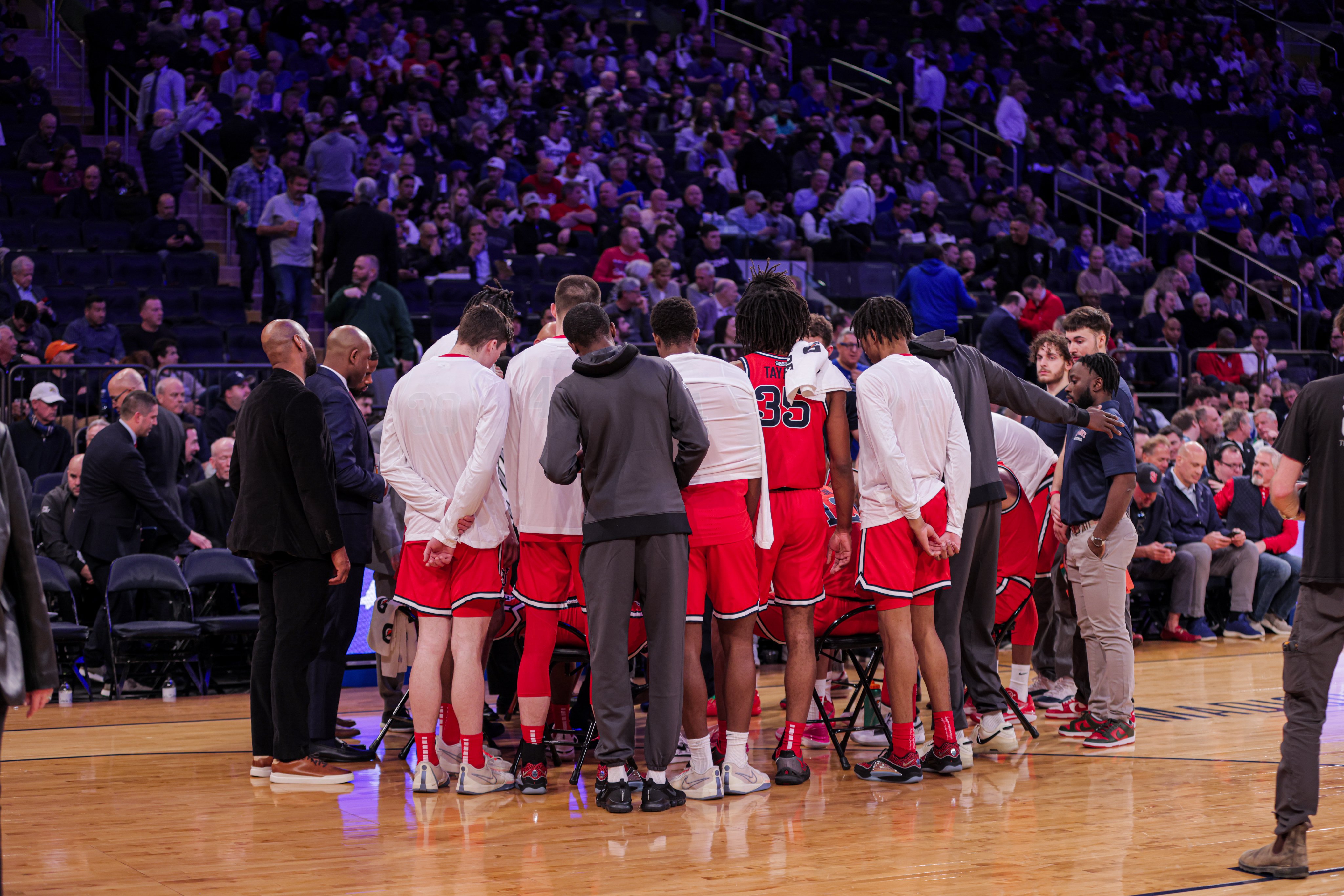 St johns cheap mens basketball