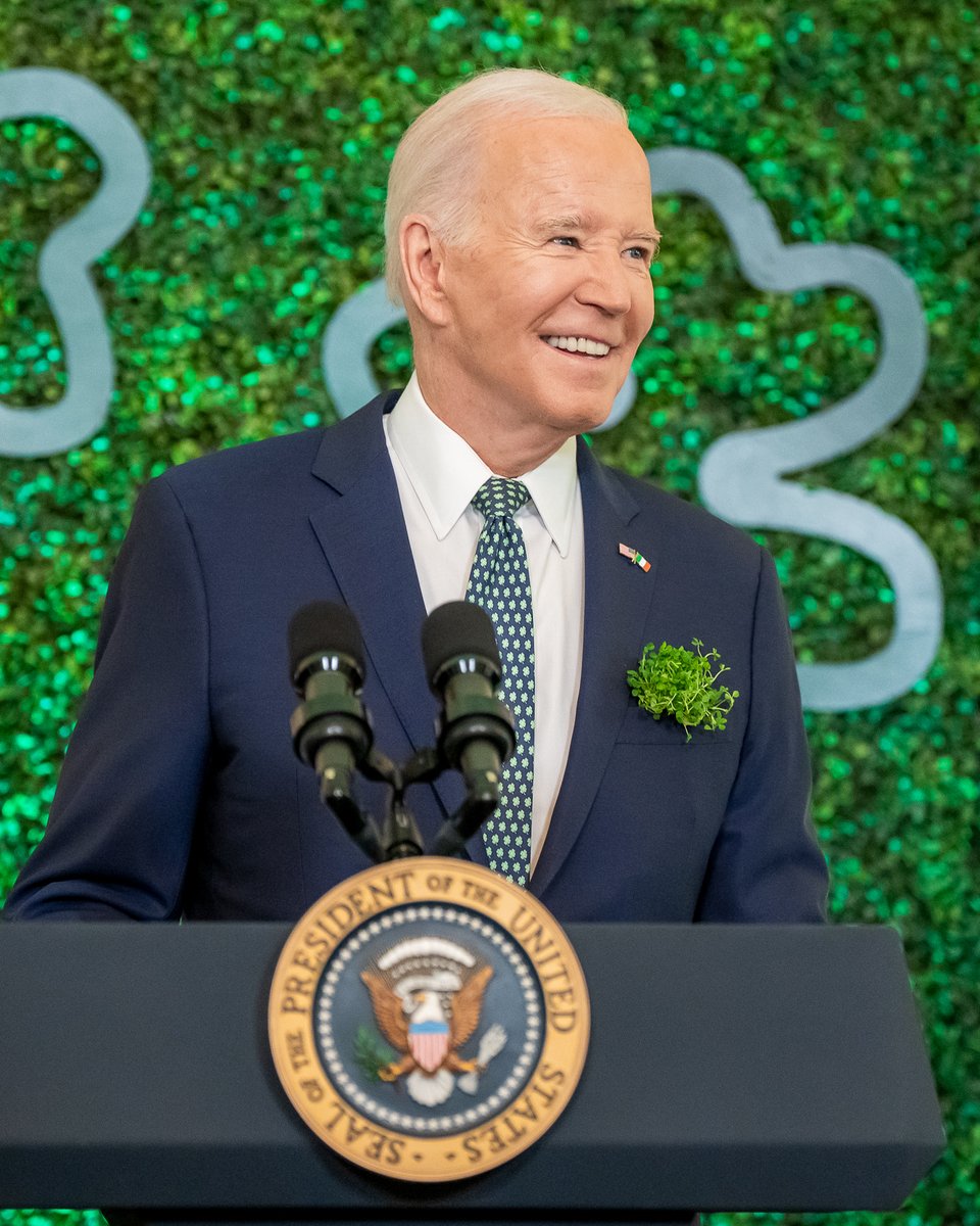 POTUS46Archive's tweet image. Don’t forget your green today, folks.