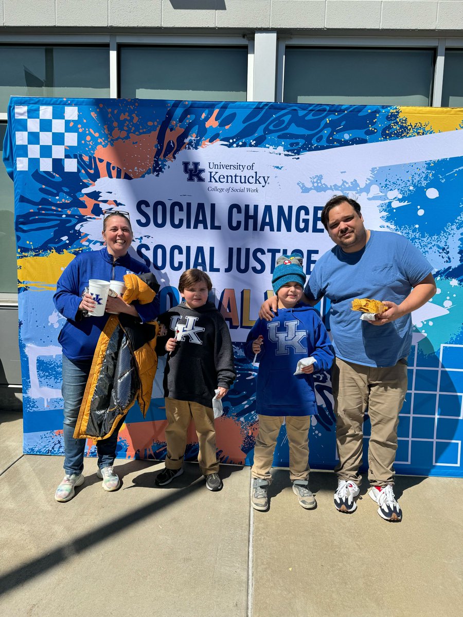 ukcosw's tweet photo. π What a fantastic day cheering on @UKBaseball against Georgia!βΎ@DrJayMiller1 even kicked off the excitement by throwing the first pitch! Thanks to all who joined us for a day filled with fun, fellowship, and Wildcat pride! Go Cats!
#UKBaseball #UKCoSW https://t.co/w3JFb2MTks