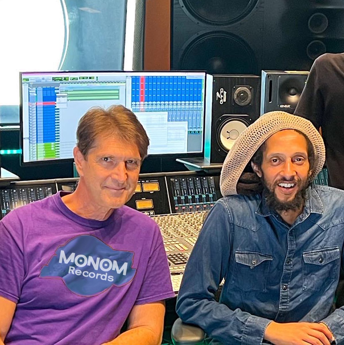 No se pierdan esta semana #18marzo el especial #Reggae del álbum "Colors of Royal" de <a href="/JulianMarley/">Julian Marley</a> y <a href="/alexx_antaeus/">Alexx Antaeus</a> ganador del #GRAMMYs2024 en #CadenciaAndante este lunes, miércoles y domingo a las 4 pm (-4utc) por <a href="/_humanoderecho/">Humano Derecho Radio Estación</a> #Radio conducido por <a href="/genismiranda/">Genis Miranda</a> #JojoMarley