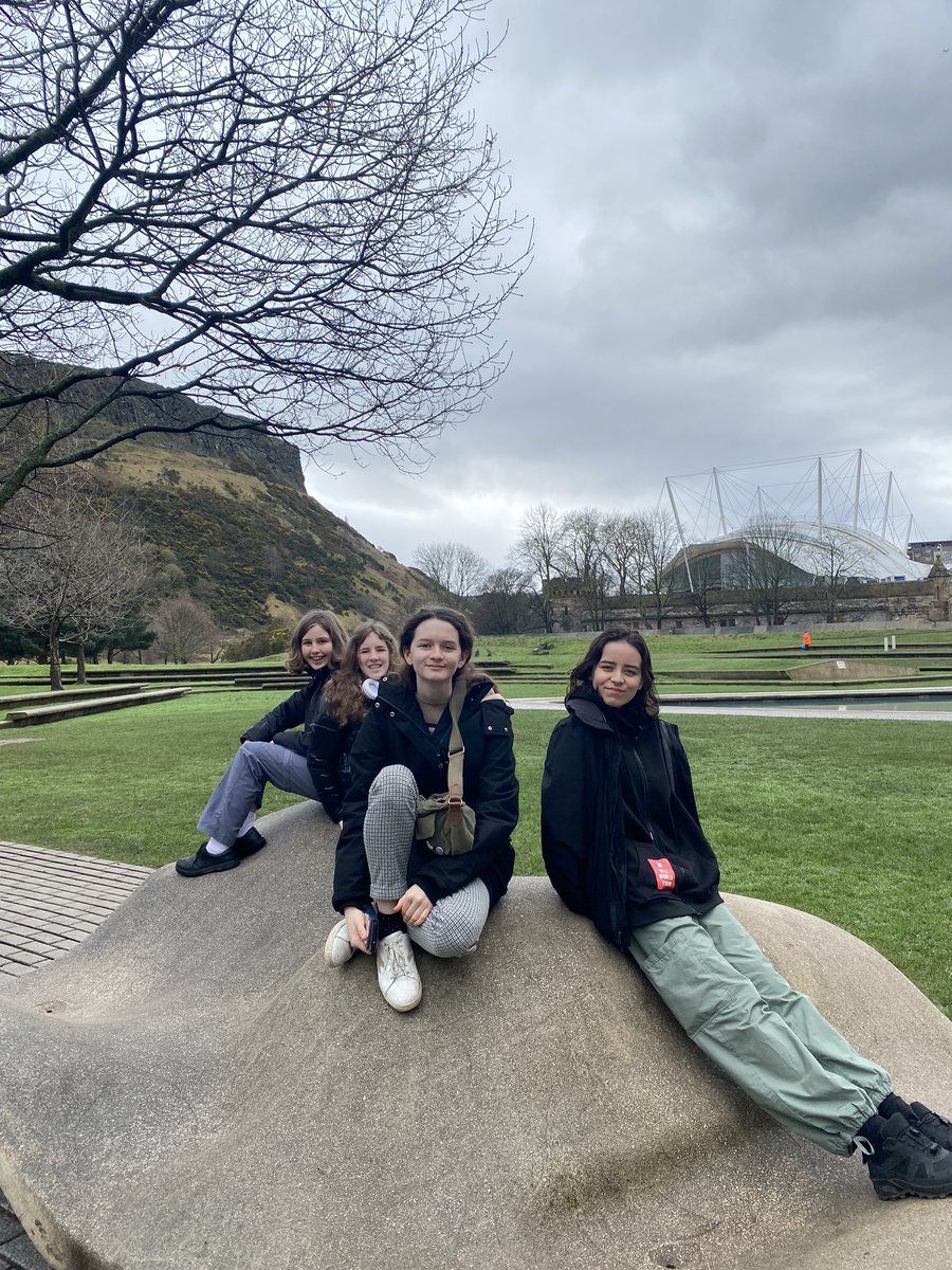 KJAR SCIENCE tweet media