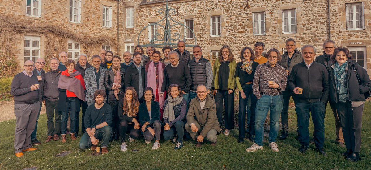 GIHP (@gihp_official) on Twitter photo Nouvelle bannière post-séminaire de travail. Et bientôt la (re-)naissance du site internet du GIHP pour retrouver les référentiels d’hémostase péri-opératoire !⏳🧰🩸
<a href="/SFAR_ORG/">SFAR Anesthésie Réanimation</a> <a href="/SFTHemostase/">SFTH</a> <a href="/lasfmv/">SFMV</a> <a href="/INNOVTE1/">INNOVTE</a> <a href="/SFCardio/">SFC - Société Française de Cardiologie</a> <a href="/SFMU_MS/">SFMU</a> <a href="/AJARFrance/">AJAR France 🇫🇷</a> Nouvelle bannière post-séminaire de travail. Et bientôt la (re-)naissance du site internet du GIHP pour retrouver les référentiels d’hémostase péri-opératoire !⏳🧰🩸
<a href="/SFAR_ORG/">SFAR Anesthésie Réanimation</a> <a href="/SFTHemostase/">SFTH</a> <a href="/lasfmv/">SFMV</a> <a href="/INNOVTE1/">INNOVTE</a> <a href="/SFCardio/">SFC - Société Française de Cardiologie</a> <a href="/SFMU_MS/">SFMU</a> <a href="/AJARFrance/">AJAR France 🇫🇷</a>