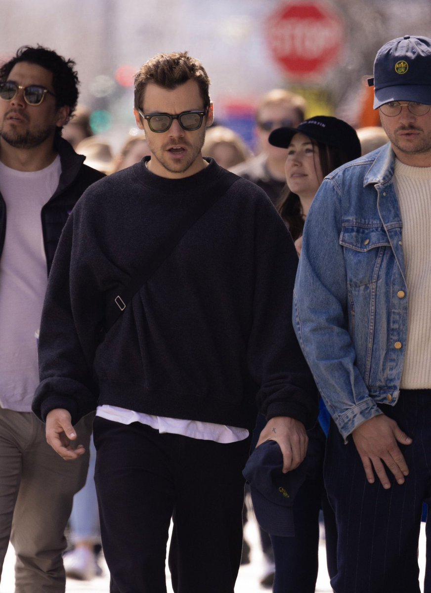 sequinstyless's tweet image. He is so fine it’s criminal