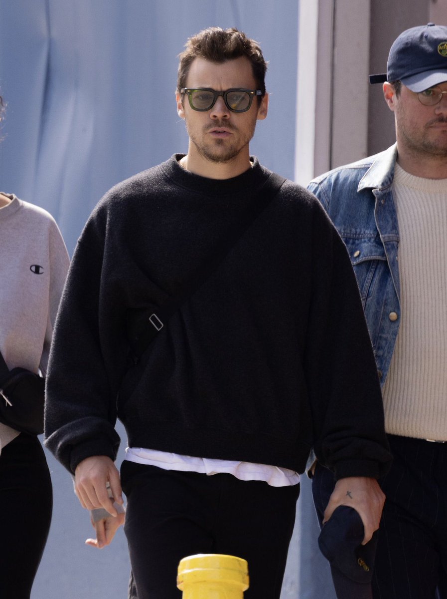 sequinstyless's tweet image. He is so fine it’s criminal