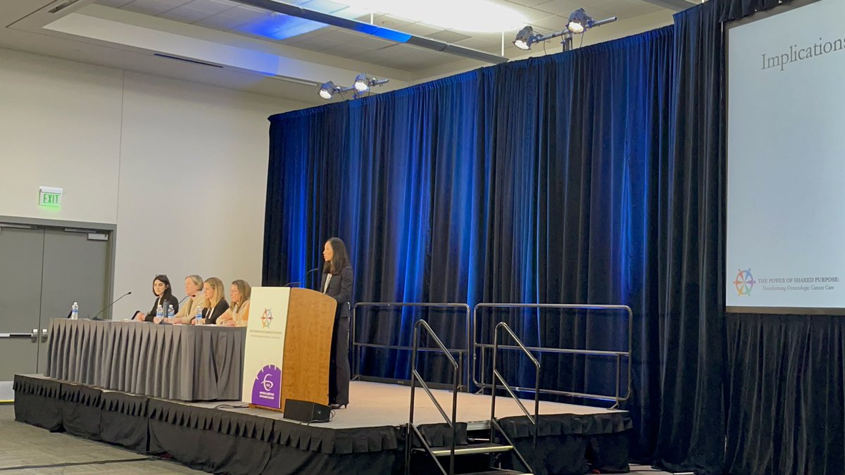 Our superstar fellow and social media fellow @tsialater presenting her work on the impact on genetic testing mainstreaming in ovarian cancer. We are so proud of you. 😍🏆🤩🤩🤩🤩🤩👏🏼👏🏼👏🏼👏🏼 #SGO2024 #gyncsm #SGOMtg @IJGConline @IJGCfellows @YingLiu88 @TeamOvary_MSK