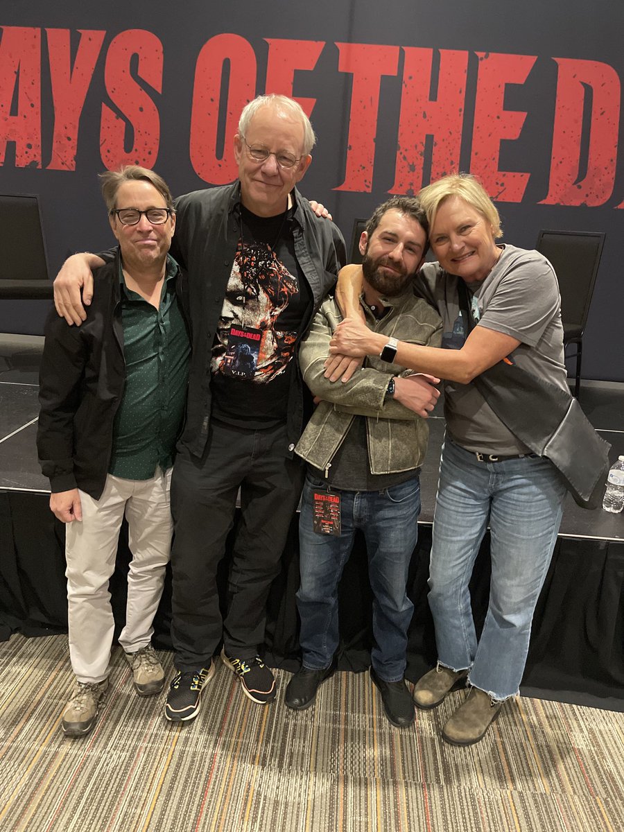 My #PetSematary family ⁦@DaysOfTheDead13⁩ in Las Vegas! ⁦@MikoHughes⁩ ⁦@BradGreenquist⁩ ⁦@TheMaryLambert⁩ ⁦@StephenKing⁩