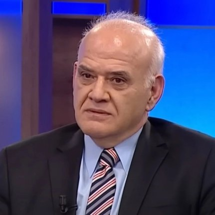 bpthaber's tweet photo. Ahmet Çakar: Bu olaylardaki asıl tezgah Fenerbahçeli oyunculara ceza aldırmak. https://t.co/Cb6uItv9Bh