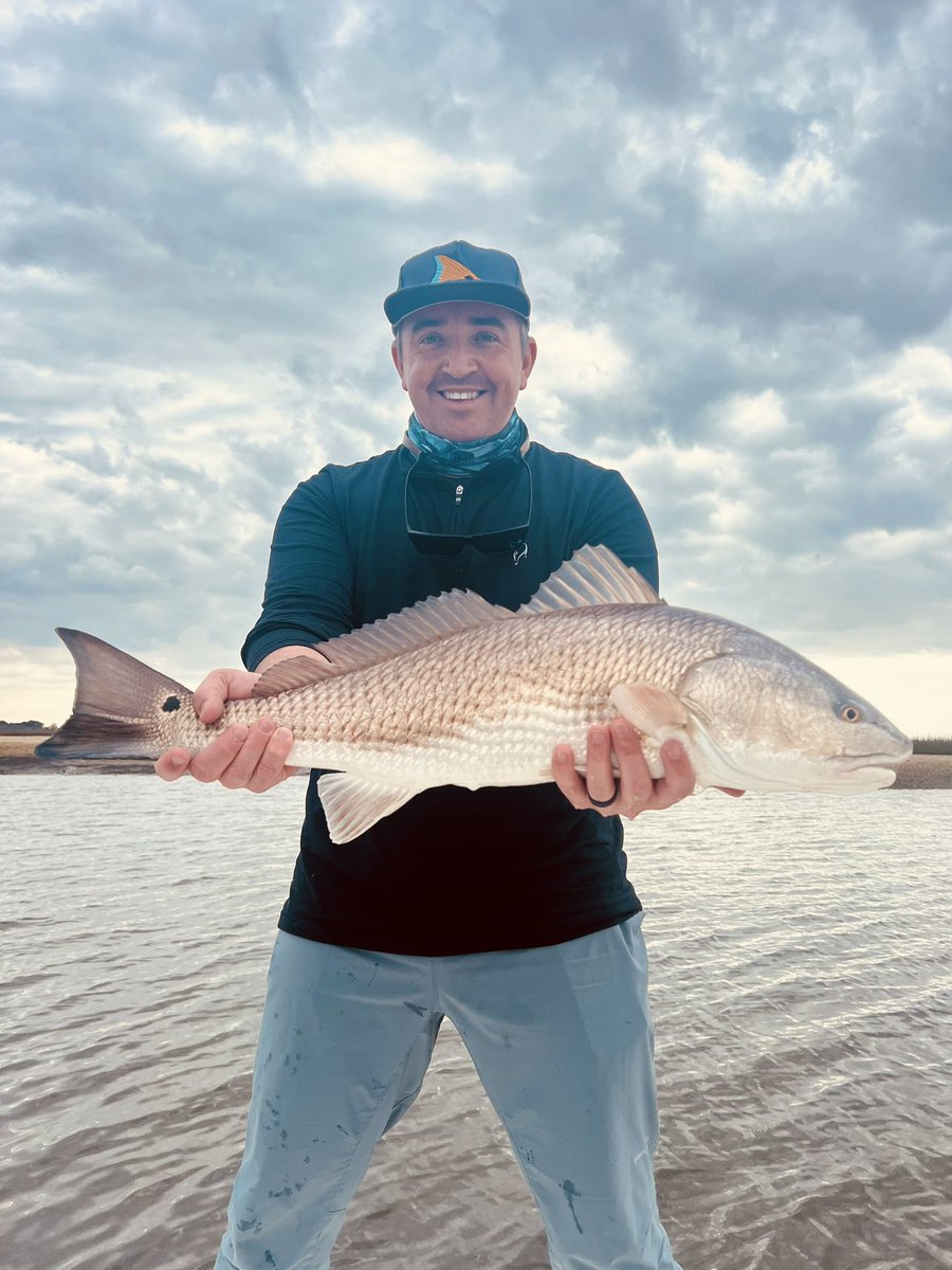 Another great day w/ Jake Bates and @MuyGrandeFish 🎣🐟🐟🐟🐟🐟 If you’re looking for a charter in the Jacksonville area - look up my dude! muygrandefish.com