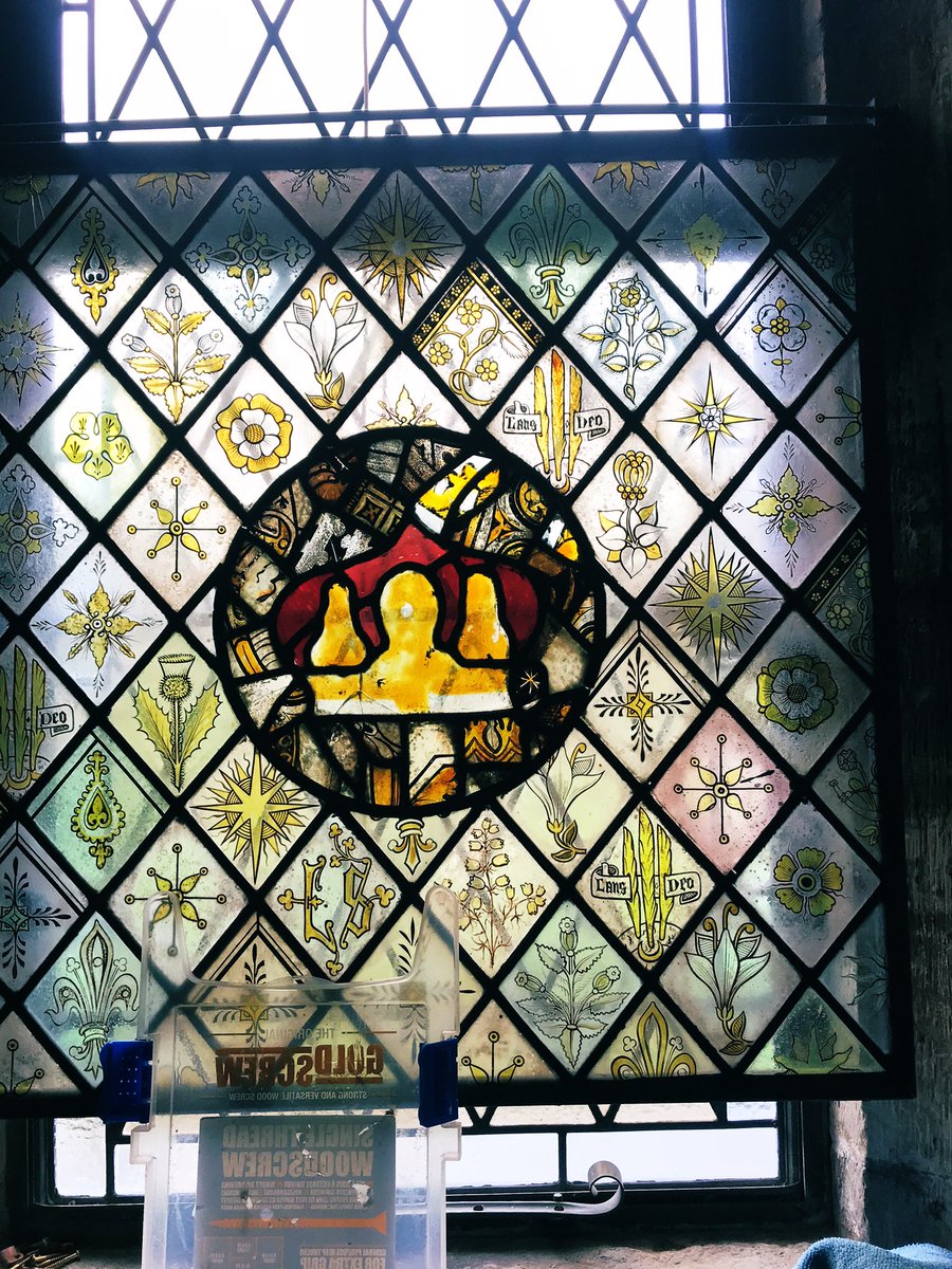 Gorgeous details from inside the heavenly #HeverCastle ❤️ Taken by an ecstatically happy @girlfromhever this morning 😊